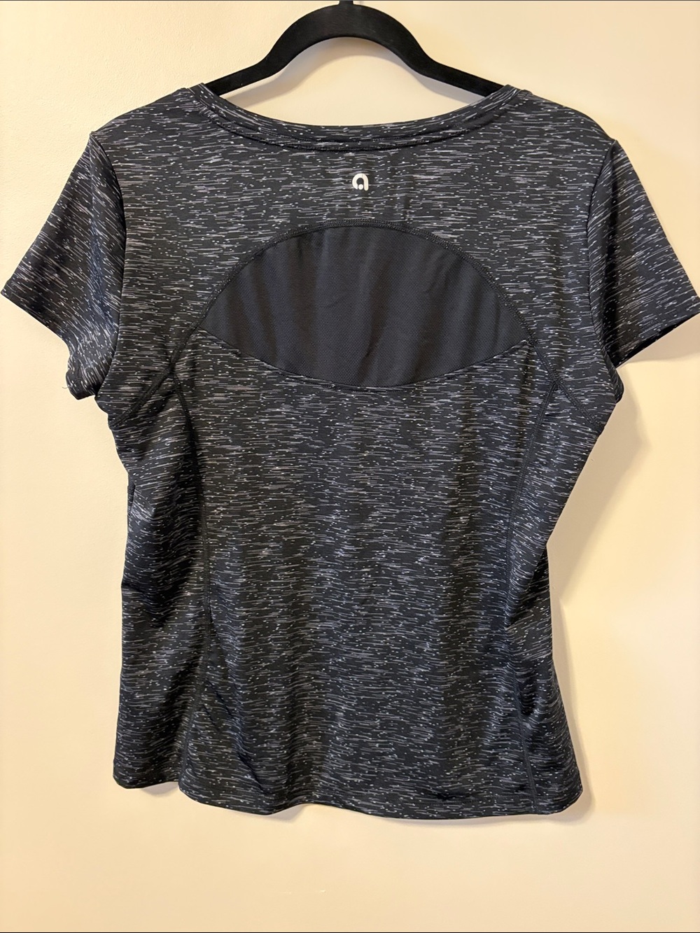 Hyba Short Sleeve Active Tee in Purple and Black Heather - Picture 4 of 4